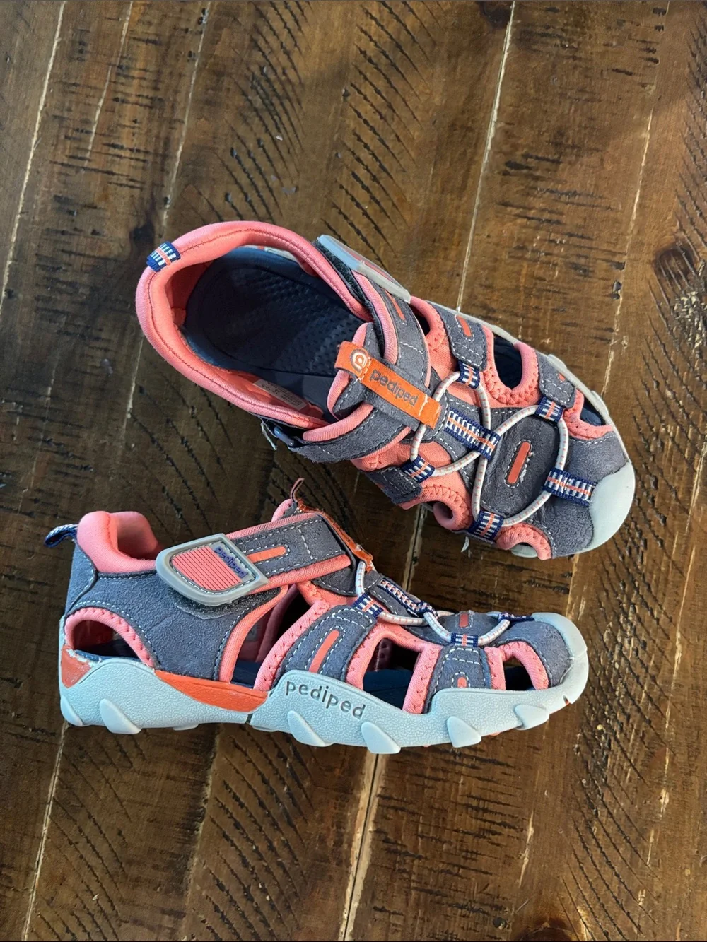 pediped Canyon Flex in Red and Blue Upper Kids Toddler Size 29 EU or US 12